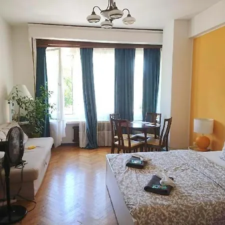 Cozy Studio In The Heart Of Old Prague Near The Charles Bridge Exterior photo