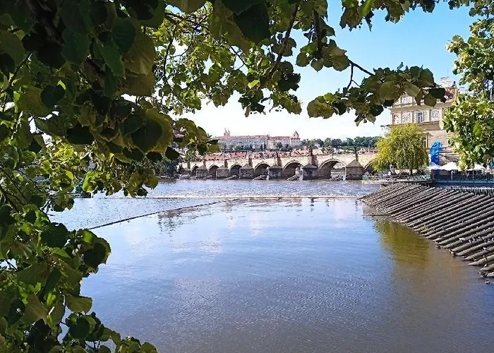 Cozy Studio In The Heart Of Old Prague Near The Charles Bridge